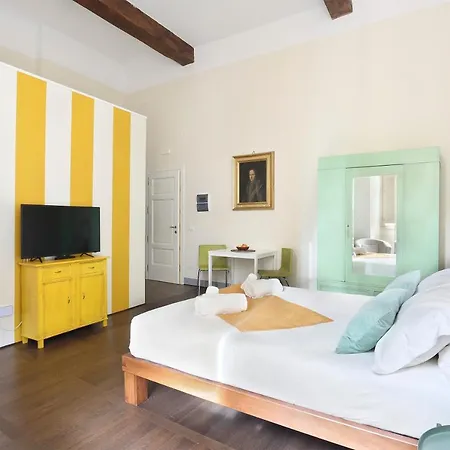 Apt. Ocra - Pauline Suites, Palazzo Borghese Apartment *