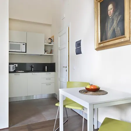 Apt. Ocra - Pauline Suites, Palazzo Borghese * Florence